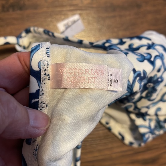 Victoria Secret Bikini Small - Picture 5 of 6